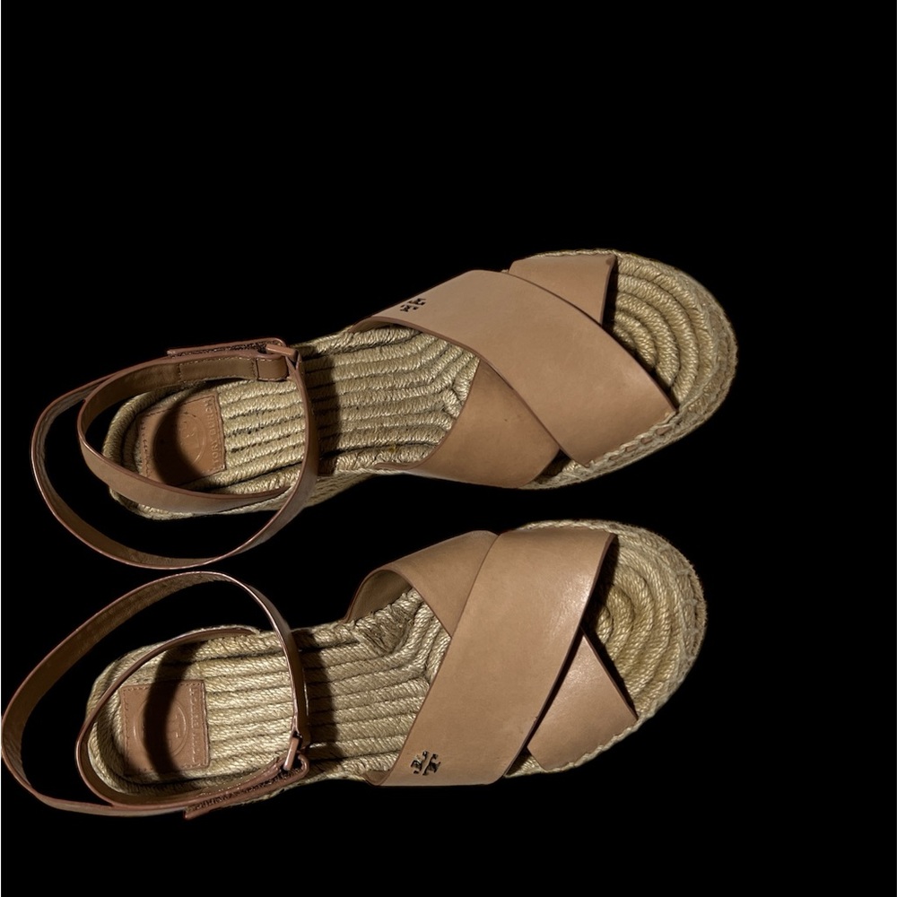 Tory Burch Tan Espadrille Shoes with Sleek Design